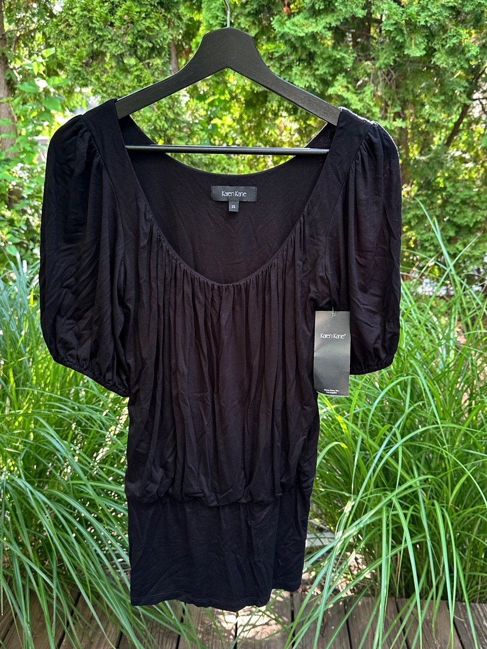 NWT Karen Kane Black Puff-Sleeve Scoop Neck Women's Shirred Top Size XS
